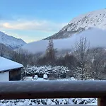 木屋 Khione 霞慕尼